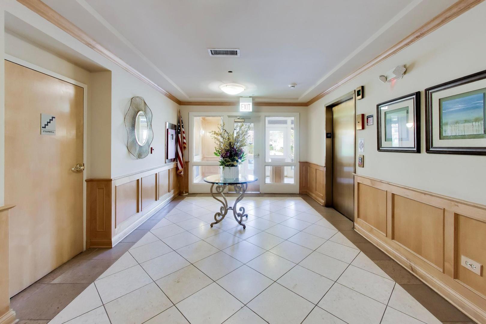 1688 Green Bay Road 404