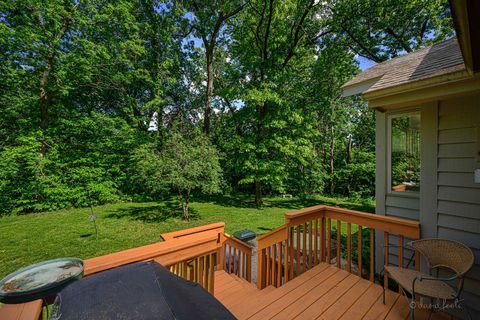 Tiny photo for 18 Colony Lane, Galena, IL 61036 (MLS # 12296967)
