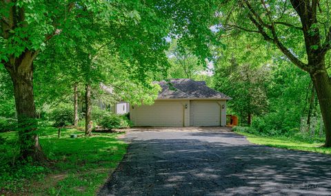 Tiny photo for 18 Colony Lane, Galena, IL 61036 (MLS # 12296967)