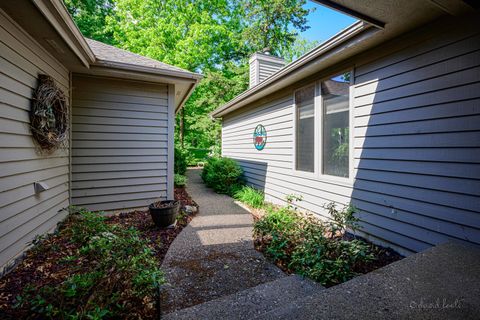 Tiny photo for 18 Colony Lane, Galena, IL 61036 (MLS # 12296967)