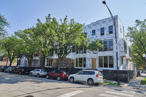 Tiny photo for 3249 S Calumet Avenue, Chicago, IL 60616 (MLS # 12451617)