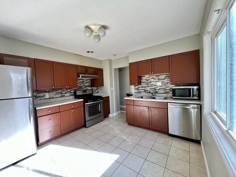 Tiny photo for 1908 Lee Street, Evanston, IL 60202 (MLS # 12531684)