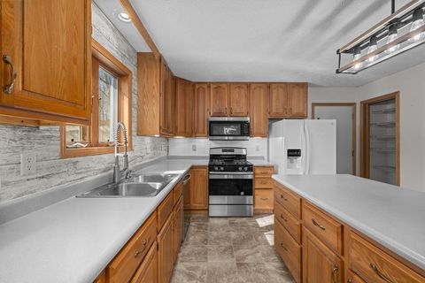 Tiny photo for 1430 Woodland Drive, Sherrard, IL 61281 (MLS # 12622359)