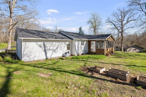 Tiny photo for 1430 Woodland Drive, Sherrard, IL 61281 (MLS # 12622359)