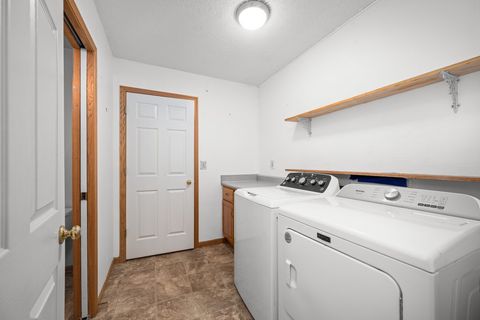 Tiny photo for 1430 Woodland Drive, Sherrard, IL 61281 (MLS # 12622359)