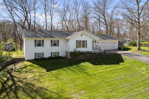 Tiny photo for 1430 Woodland Drive, Sherrard, IL 61281 (MLS # 12622359)