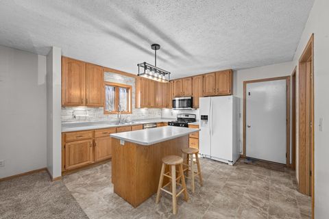 Tiny photo for 1430 Woodland Drive, Sherrard, IL 61281 (MLS # 12622359)