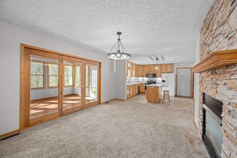 Tiny photo for 1430 Woodland Drive, Sherrard, IL 61281 (MLS # 12622359)
