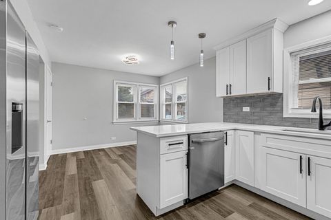 Tiny photo for 6037 S Mason Avenue, Chicago, IL 60638 (MLS # 12490980)