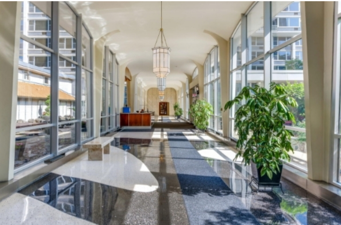4250 N Marine Drive 1713