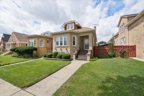 Tiny photo for 2026 N New England Avenue, Chicago, IL 60707 (MLS # 12766443)