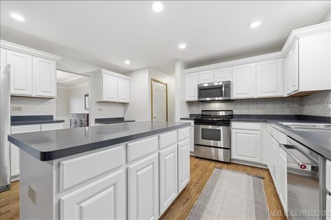 Tiny photo for 135 Westhaven Circle, Geneva, IL 60134 (MLS # 12621395)