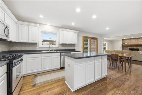 Tiny photo for 135 Westhaven Circle, Geneva, IL 60134 (MLS # 12621395)