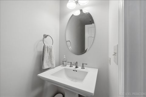 Tiny photo for 135 Westhaven Circle, Geneva, IL 60134 (MLS # 12621395)