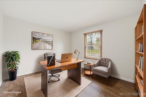 Tiny photo for 135 Westhaven Circle, Geneva, IL 60134 (MLS # 12621395)