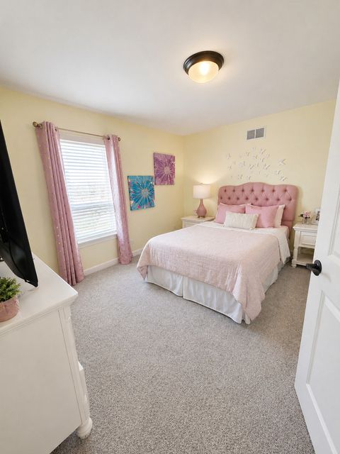 Tiny photo for 32000 Savannah Drive, Lakemoor, IL 60051 (MLS # 12655835)
