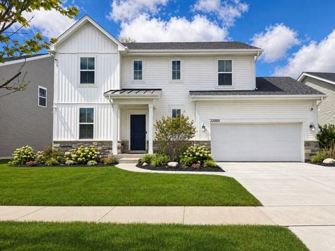 Photo of 32000 Savannah Drive, Lakemoor, IL 60051 (MLS # 12655835)