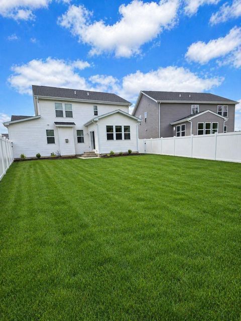 Tiny photo for 32000 Savannah Drive, Lakemoor, IL 60051 (MLS # 12655835)
