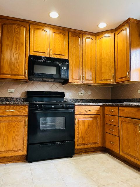 Tiny photo for 148 Longridge Drive, Bloomingdale, IL 60108 (MLS # 12482376)