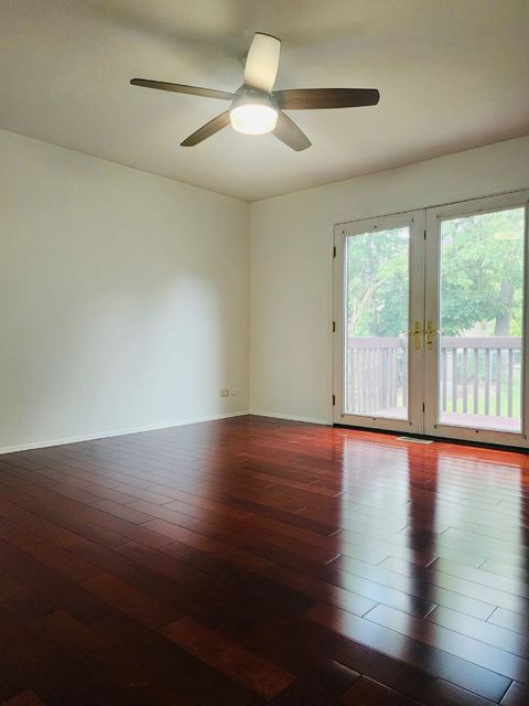 Tiny photo for 148 Longridge Drive, Bloomingdale, IL 60108 (MLS # 12482376)