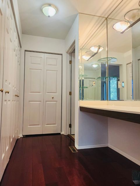 Tiny photo for 148 Longridge Drive, Bloomingdale, IL 60108 (MLS # 12482376)