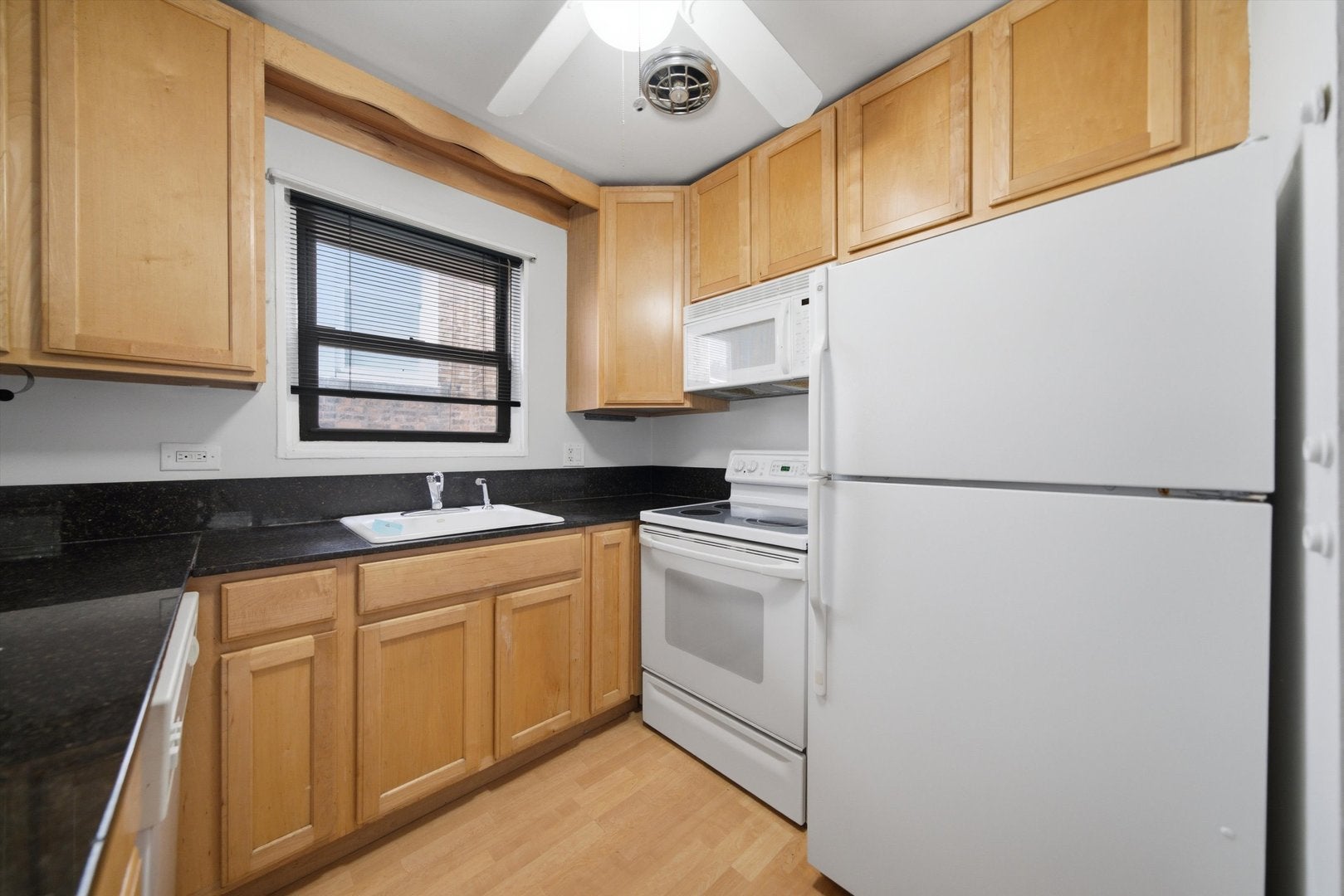 503 Sheridan Road 3B