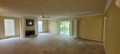 Tiny photo for 3205 Blackberry Street, Mt Vernon, IL 62864 (MLS # 12719272)