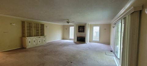 Tiny photo for 3205 Blackberry Street, Mt Vernon, IL 62864 (MLS # 12719272)