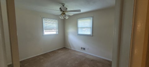 Tiny photo for 3205 Blackberry Street, Mt Vernon, IL 62864 (MLS # 12719272)
