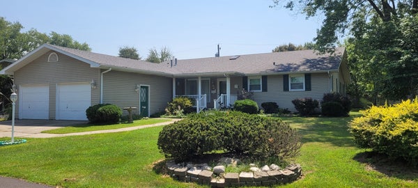 3205 BLACKBERRY ST, MOUNT VERNON, IL 62864 - Image 177520dcf43b1827fa0d823d50d514b6/778711714
