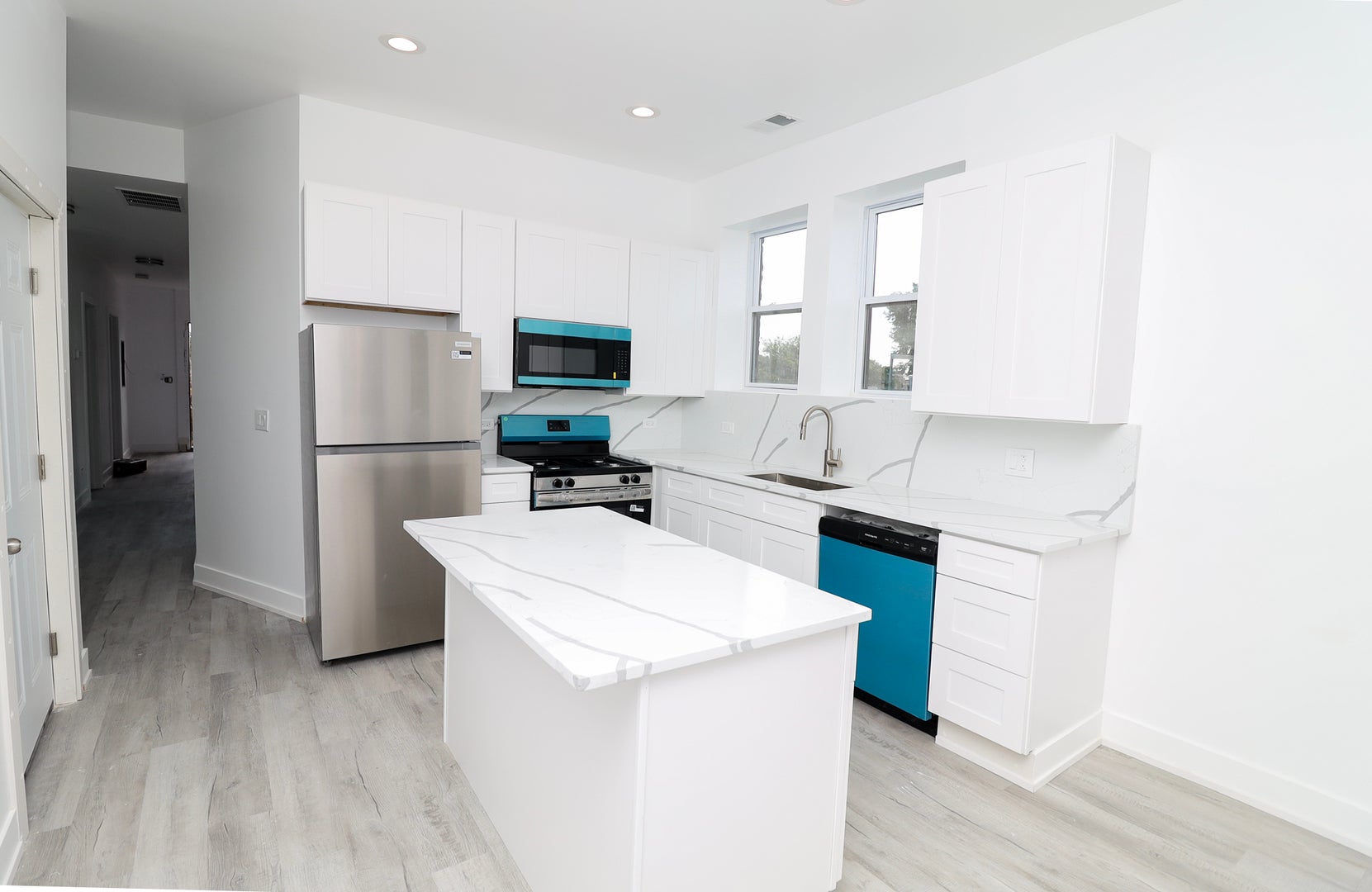 1505 S Spaulding Avenue - Photo 4