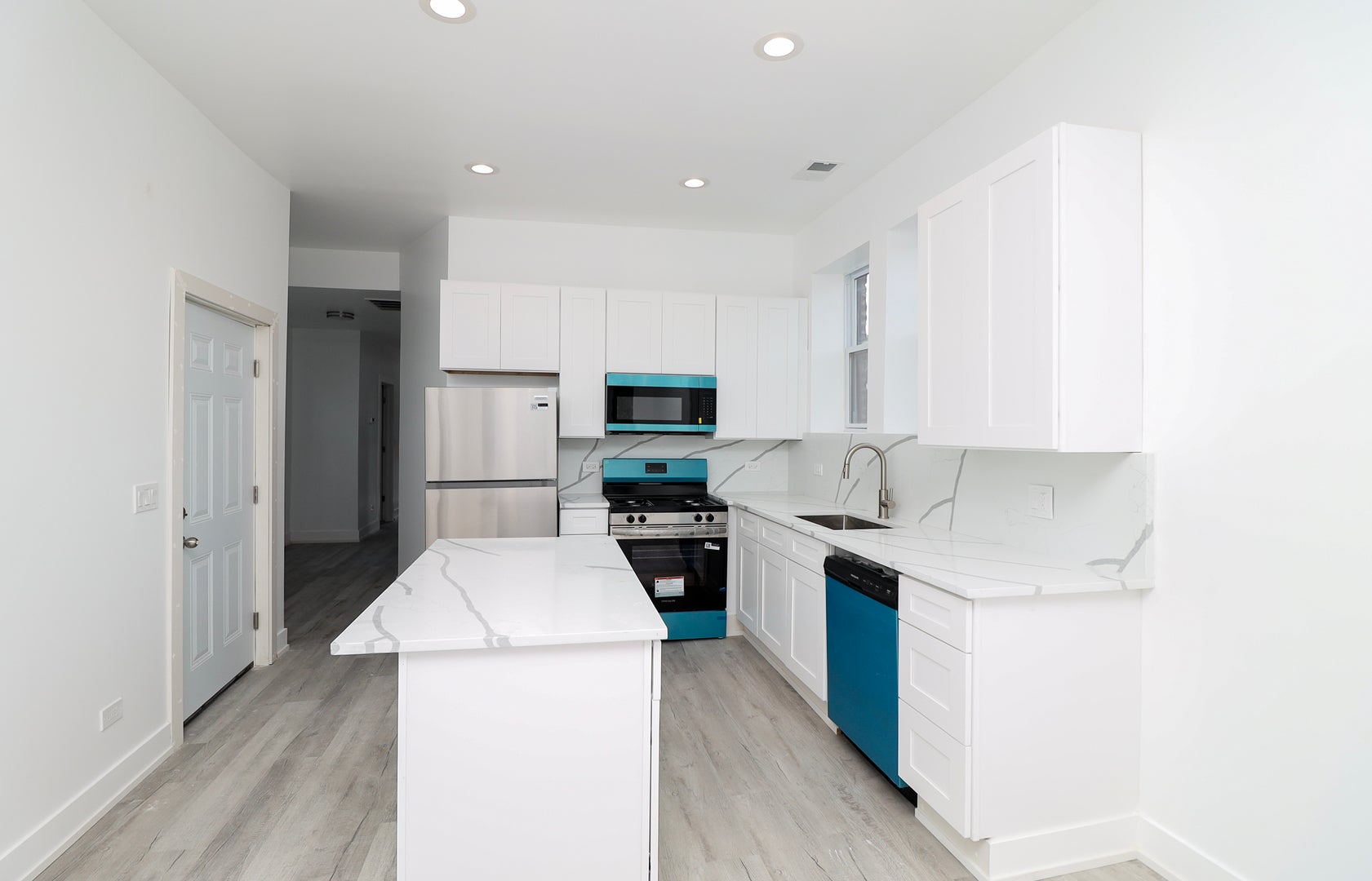 1505 S Spaulding Avenue - Photo 3
