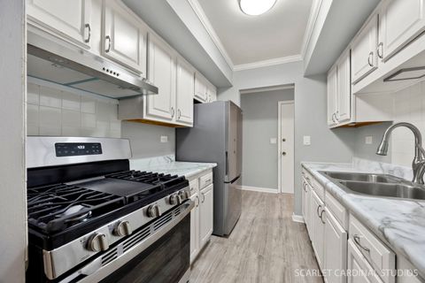 Tiny photo for 2208 Country Club Drive #6, Woodridge, IL 60517 (MLS # 12576841)