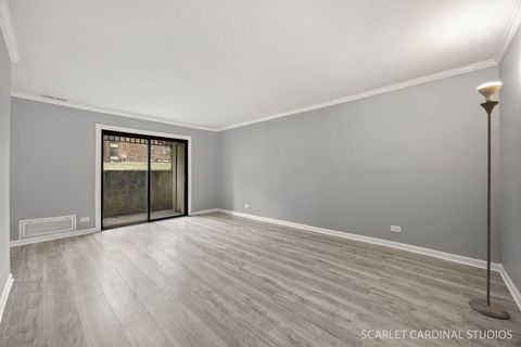 Tiny photo for 2208 Country Club Drive #6, Woodridge, IL 60517 (MLS # 12576841)