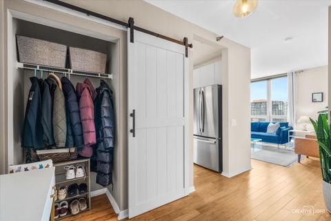 Tiny photo for 200 W Grand Avenue #1504, Chicago, IL 60654 (MLS # 12593543)