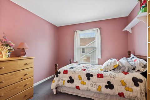 Tiny photo for 10 Barrington Court, Lake In The Hills, IL 60156 (MLS # 12418638)
