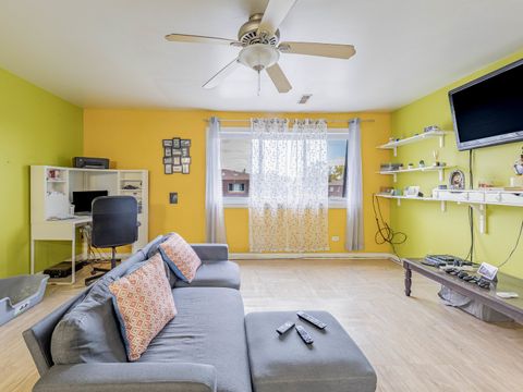 Tiny photo for 10440 Natoma Avenue #11, Chicago Ridge, IL 60415 (MLS # 12507866)