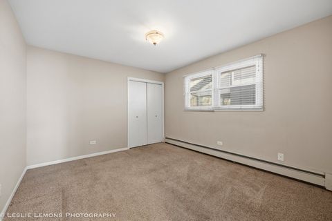 Tiny photo for 2919 W 101ST Place, Evergreen Park, IL 60805 (MLS # 12591273)