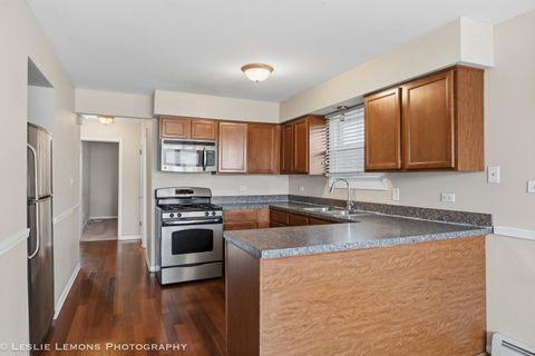 Tiny photo for 2919 W 101ST Place, Evergreen Park, IL 60805 (MLS # 12591273)