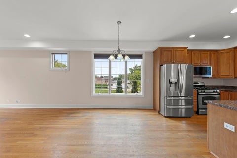 Tiny photo for 9521 Shields Avenue #9521, Brookfield, IL 60513 (MLS # 12660837)