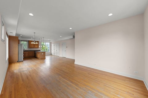 Tiny photo for 9521 Shields Avenue #9521, Brookfield, IL 60513 (MLS # 12660837)