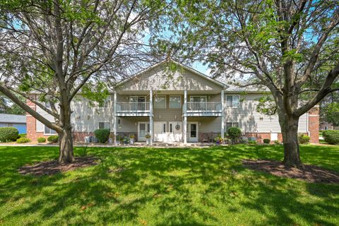 A home in Crest Hill