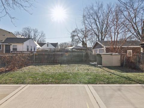 Tiny photo for 4208 Oak Street, Bellwood, IL 60104 (MLS # 12605262)