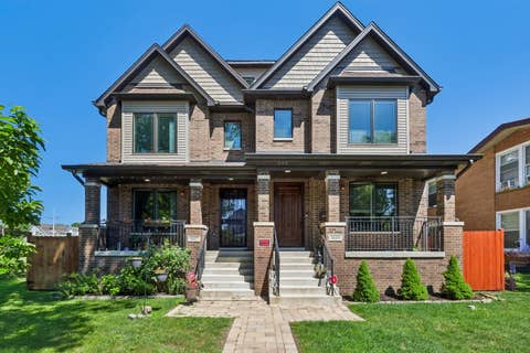 Photo of 1817 Dodge Avenue, Evanston, IL 60201 (MLS # 12711936)