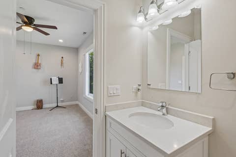 Tiny photo for 1817 Dodge Avenue, Evanston, IL 60201 (MLS # 12711936)