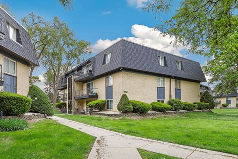 Tiny photo for 11112 S 84th Avenue #1B, Palos Hills, IL 60465 (MLS # 12654180)