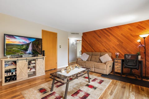 Tiny photo for 11112 S 84th Avenue #1B, Palos Hills, IL 60465 (MLS # 12654180)