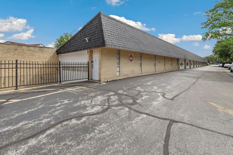 Tiny photo for 11112 S 84th Avenue #1B, Palos Hills, IL 60465 (MLS # 12654180)