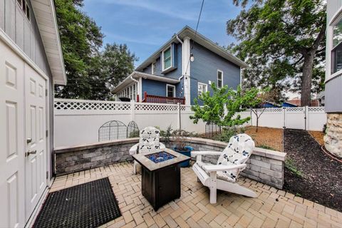 Tiny photo for 3239 Wesley Avenue, Berwyn, IL 60402 (MLS # 12406505)