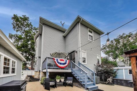 Tiny photo for 3239 Wesley Avenue, Berwyn, IL 60402 (MLS # 12406505)